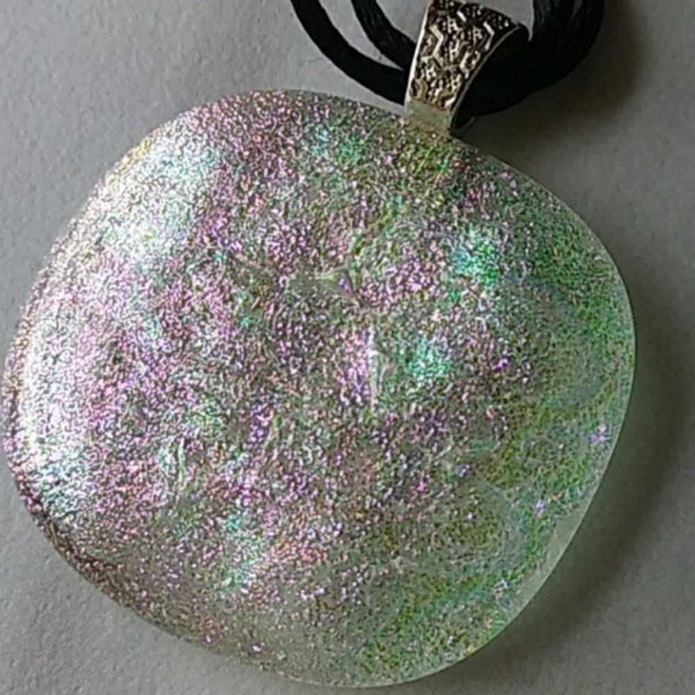 Large clear dichroic glass pendant 1.75 in - Picture 8 of 8